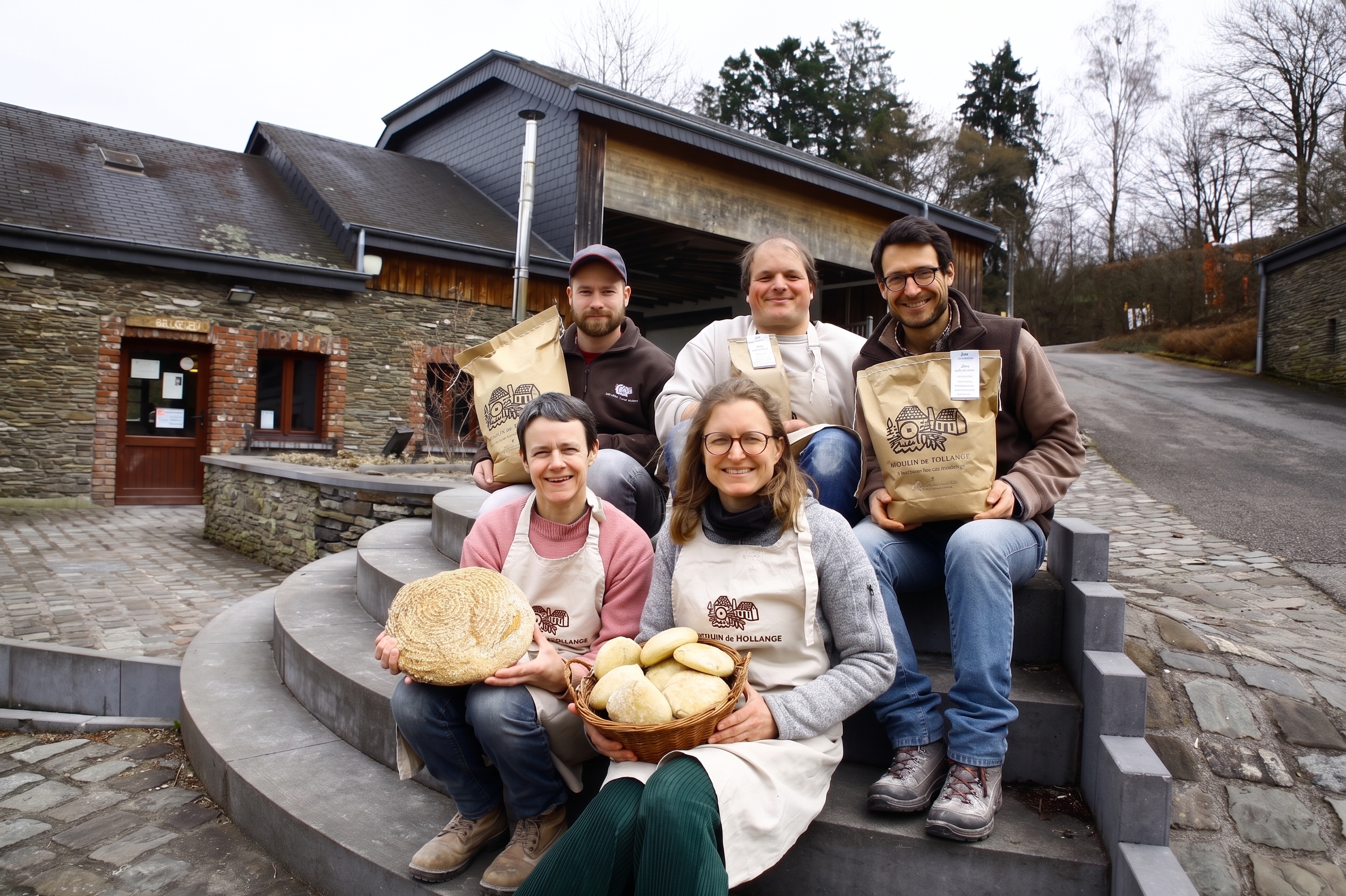 L'équipe du Moulin de Hollange